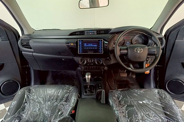 REVO 2WD 2020 2.4 ENTRY AT DOUBLE CAB BLACK  35538 full