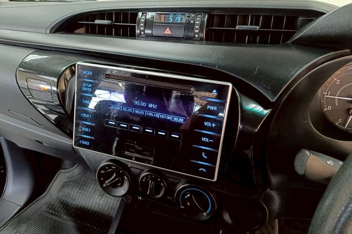 REVO 2WD 2020 2.4 ENTRY AT DOUBLE CAB BLACK  35538 full