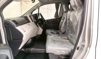 TOYOTA 2020 2WD 2.8 MT COMMUTER SILVER  1371 full