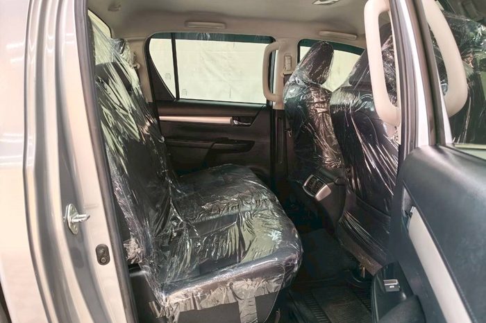 REVO 4WD 2021 2.8 HIGHT AT DOUBLE CAB SILVER  3603 full