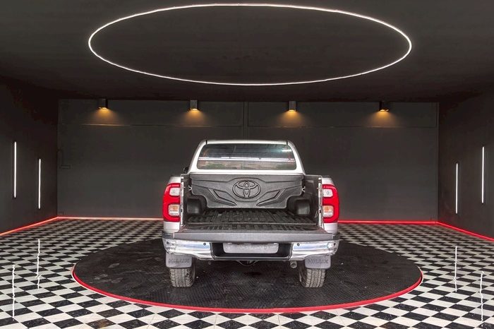 REVO 4WD 2021 2.8 HIGHT AT DOUBLE CAB SILVER  3603 full