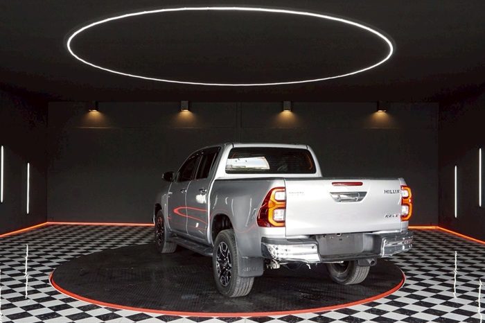 REVO 4WD 2021 2.8 HIGHT AT DOUBLE CAB SILVER  3603 full