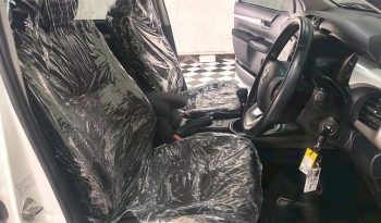 REVO 2WD 2018 2.4E MT DOUBLE CAB WHITE  4010 full