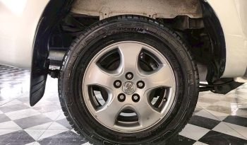 VIGO 2WD 2014 2.7E MT DOUBLE CAB SILVER  4177 full