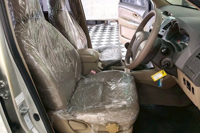 VIGO 2WD 2014 2.7E MT DOUBLE CAB SILVER  4177 full