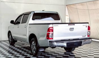 VIGO 2WD 2014 2.7E MT DOUBLE CAB SILVER  4177 full