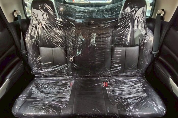 NISSAN 2020 4WD 2.5 AT DOUBLE CAB SILVER  4313 full