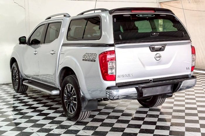 NISSAN 2020 4WD 2.5 AT DOUBLE CAB SILVER  4313 full