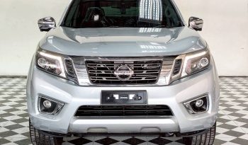 NISSAN 2020 4WD 2.5 AT DOUBLE CAB SILVER  4313 full