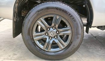 REVO 4WD 2022 2.4MID MT SMART CAB SILVER  436 full