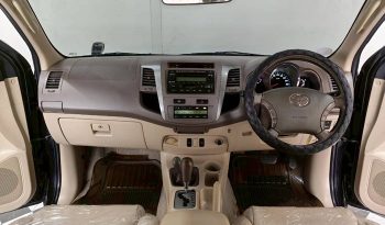 TOYOTA 4WD 2005 2.7V AT FORTUNER BLACK  4390 full