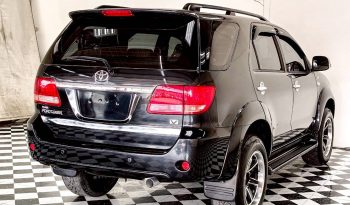 TOYOTA 4WD 2005 2.7V AT FORTUNER BLACK  4390 full