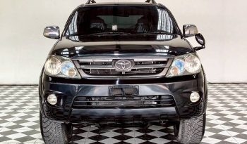 TOYOTA 4WD 2005 2.7V AT FORTUNER BLACK  4390 full