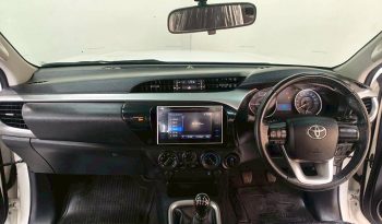 REVO 4WD 2019 2.4E MT SMART CAB WHITE  4903 full