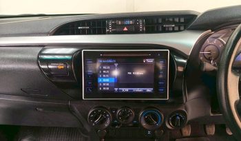 REVO 4WD 2019 2.4E MT SMART CAB WHITE  4903 full