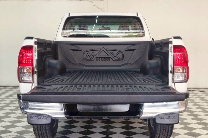 REVO 4WD 2019 2.4E MT SMART CAB WHITE  4903 full