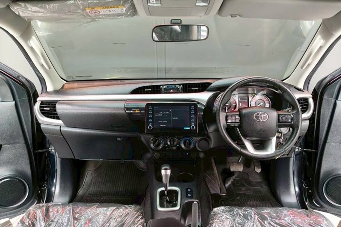 REVO PRE 2020 2.4 MID AT DOUBLE CAB BLACK  4908 full
