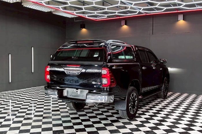 REVO PRE 2020 2.4 MID AT DOUBLE CAB BLACK  4908 full