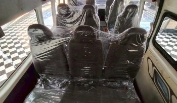 TOYOTA 2WD 2019 2.7 MT COMMUTER WHITE  4922 full