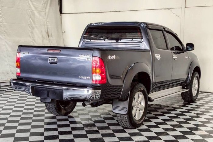 VIGO 4WD 2010 2.5E MT DOUBLE CAB DARK GREY  5081 full