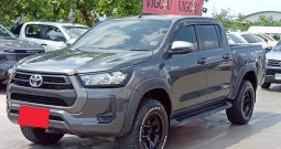 REVO PRE 2021 2.4 ENTRY AT DOUBLE CAB DARK GREY  5387