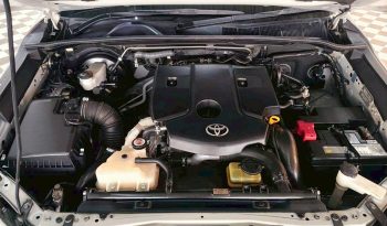 REVO PRE 2019 2.4E AT DOUBLE CAB SILVER  5717 full
