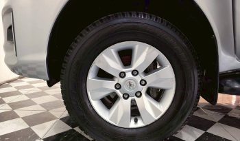 REVO PRE 2019 2.4E AT DOUBLE CAB SILVER  5717 full