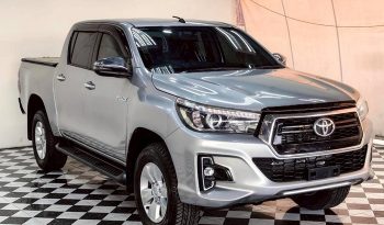REVO PRE 2019 2.4E AT DOUBLE CAB SILVER  5717 full