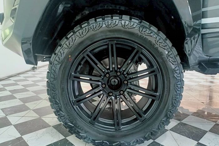 VIGO 4WD 2014 2.7J AT SMART CAB DARK GREY  5792 full