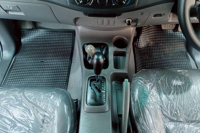 VIGO 4WD 2014 2.7J AT SMART CAB DARK GREY  5792 full