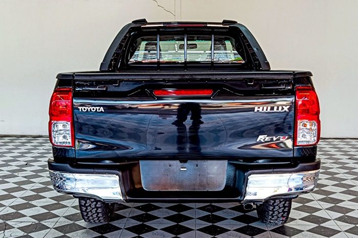 REVO 2WD 2019 2.4J MT STANDARD BLACK  4320 full