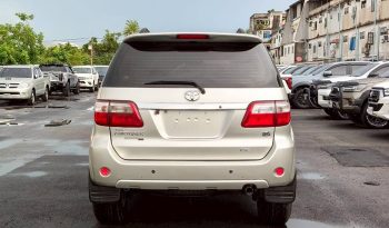TOYOTA 4WD 2010 3.0V AT FORTUNER SILVER  6765 full