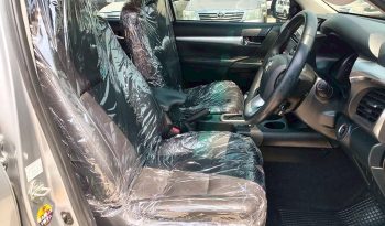 REVO 4WD 2019 2.8G AT DOUBLE CAB SILVER  6893 full