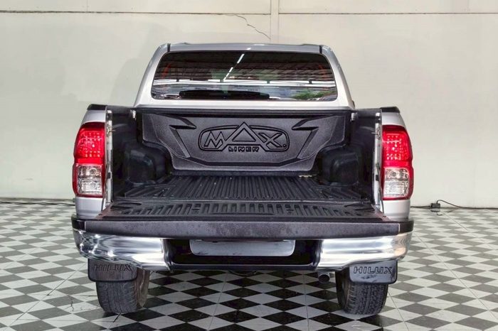 REVO 4WD 2019 2.8G AT DOUBLE CAB SILVER  6893 full