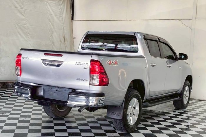 REVO 4WD 2019 2.8G AT DOUBLE CAB SILVER  6893 full