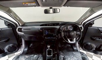 REVO 4WD 2021 2.8 HIGHT AT DOUBLE CAB SILVER  6931 full