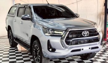 REVO 4WD 2021 2.8 HIGHT AT DOUBLE CAB SILVER  6931 full