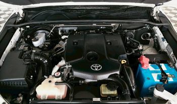 REVO 2WD 2018 2.4E MT SMART CAB WHITE  7098 full