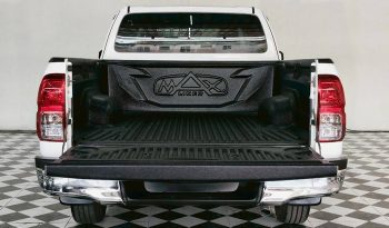 REVO 2WD 2018 2.4E MT SMART CAB WHITE  7098 full