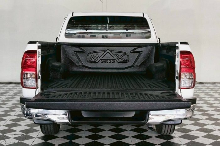 REVO 2WD 2018 2.4E MT SMART CAB WHITE  7098 full