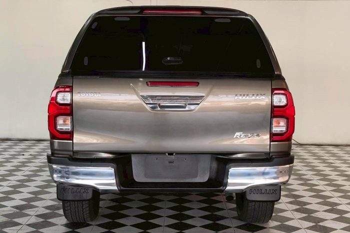 REVO PRE 2020 2.4 ENTRY AT DOUBLE CAB BRONZE  7493 full