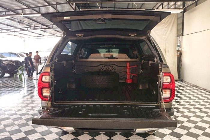 REVO PRE 2020 2.4 ENTRY AT DOUBLE CAB BRONZE  7493 full