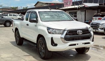 REVO 2WD 2022 2.4 ENTRY MT SMART CAB WHITE  7730 full