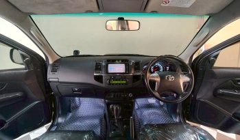 TOYOTA 4WD 2015 3.0V AT FORTUNER BLACK  8415 full
