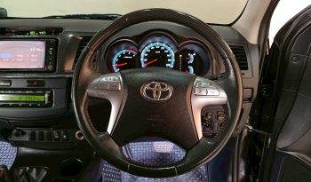 TOYOTA 4WD 2015 3.0V AT FORTUNER BLACK  8415 full