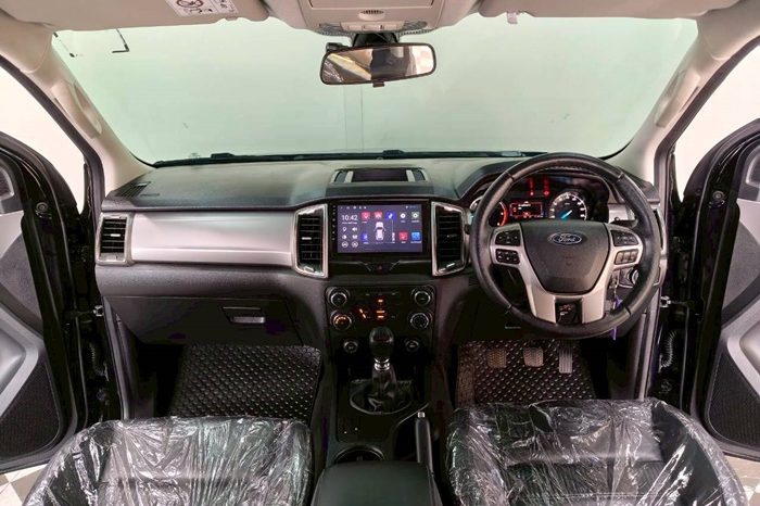 FORD 2WD 2022 2.2 AT DOUBLE CAB BLACK  8437 full