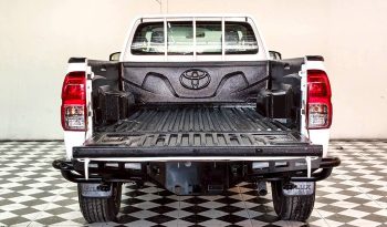 REVO 4WD 2019 2.8J MT STANDARD WHITE  8465 full