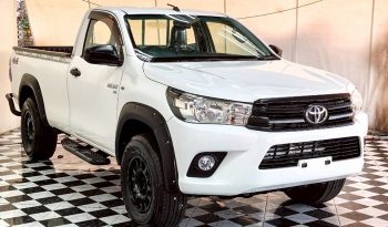 REVO 4WD 2019 2.8J MT STANDARD WHITE  8465 full
