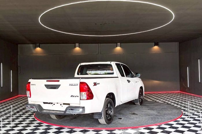 REVO 2WD 2016 2.4J MT SMART CAB WHITE  876 full