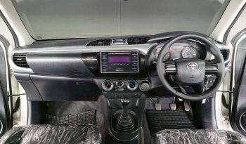 REVO 2WD 2016 2.4J MT SMART CAB WHITE  876 full